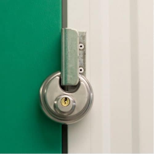 disc lock on storage unit