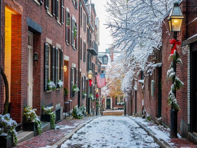 Residential street in Boston during the winter.